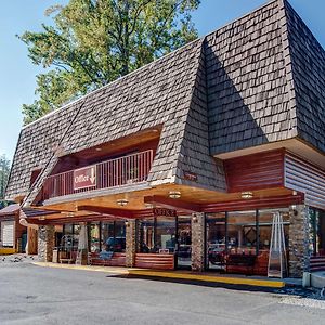 Quality Inn Creekside - Downtown Gatlinburg